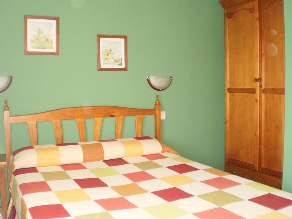 Los Olmos Holiday Home Fuentiduena Eksteriør bilde