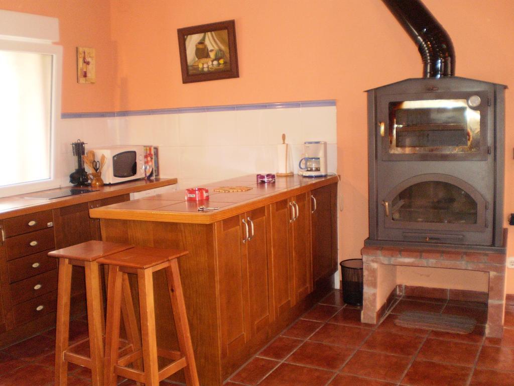 Los Olmos Holiday Home Fuentiduena Eksteriør bilde